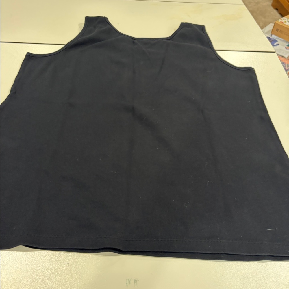Lands' End Women's Black Tank Top XL.  cat friendly home